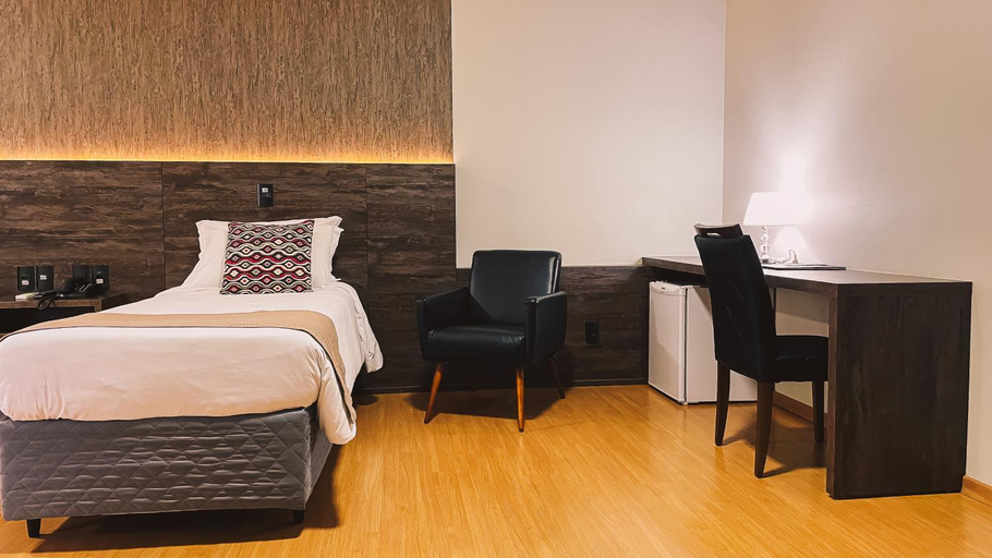 Bedroom 3, Verde Vale Hotel, Videira