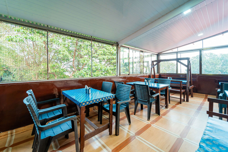 Food & Drinks 4, Itsy Hotels Sun N Shade, Raigarh