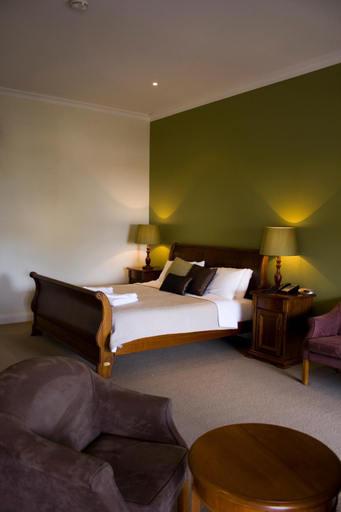 Bedroom 2, The Bridgetown Hotel, Bridgetown-Greenbushes