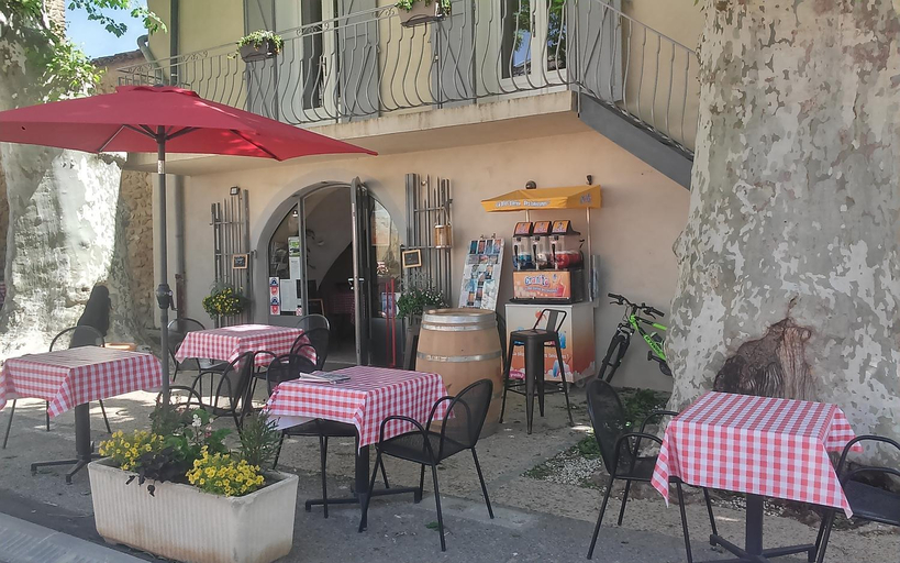 Others 2, Une Chambre en Luberon, Vaucluse