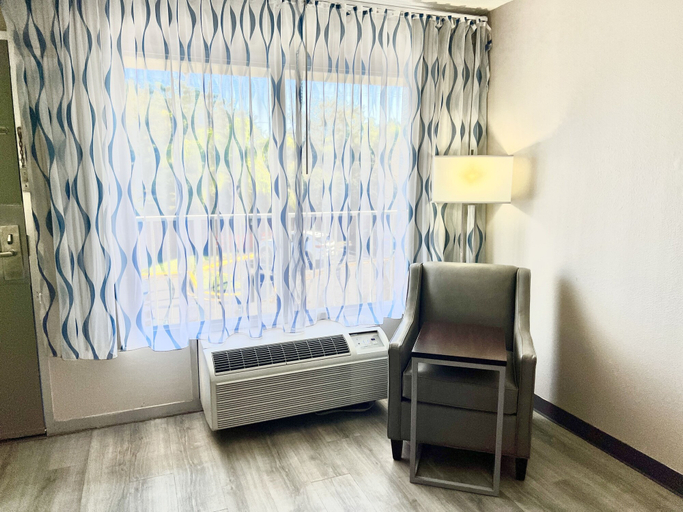 Others 5, Days Inn by Wyndham Melbourne, Brevard