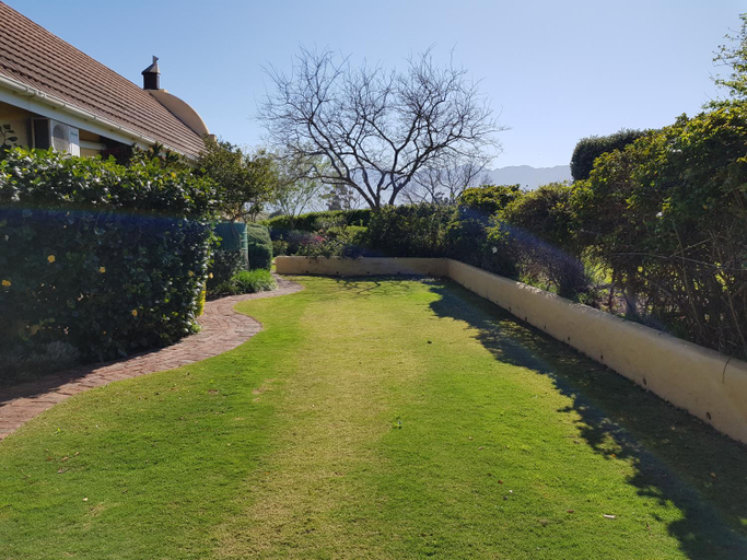 Others 2, Villa Tarentaal, Cape Winelands