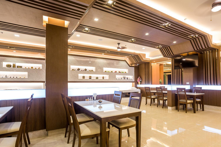 Food & Drinks 5, Swan Lake Hotel Sattahip, Sattahip