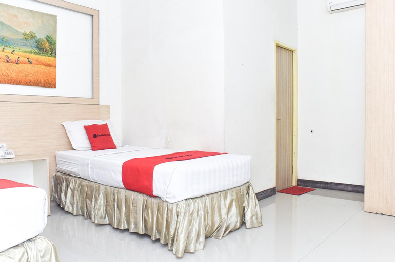 Bedroom 26