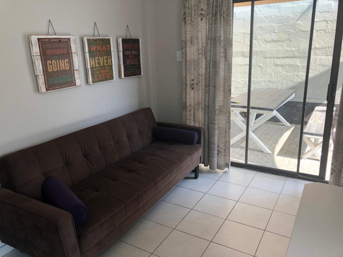 Others 5, Anas Inn, Walvisbay Urban