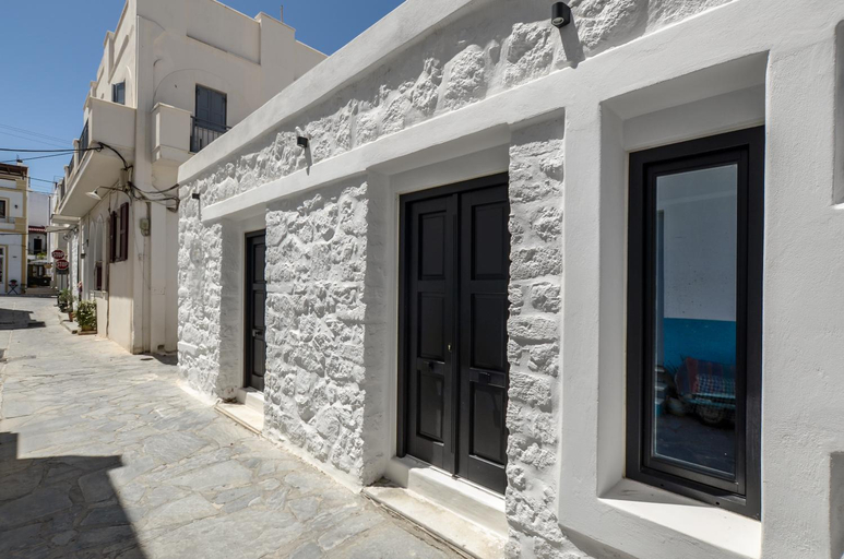 Exterior & Views 1, Diadema Apartments in the Town, South Aegean