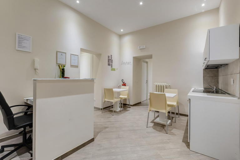 Food & Drinks, Vaticano 38 Suites, Rome