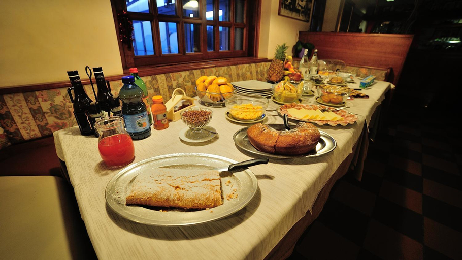 Food & Drinks 4, Happy Days sul lago, Trento