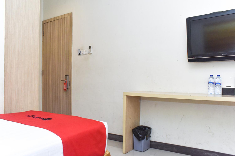 Bedroom 25