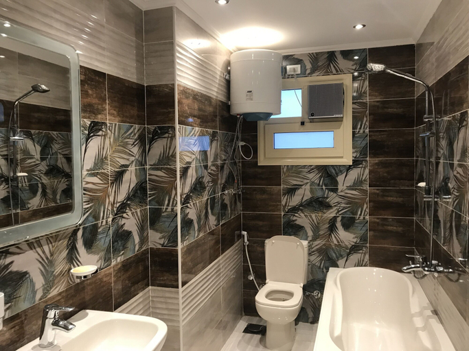 Bathroom 3, Cozy and modern apartment, Kirdasah