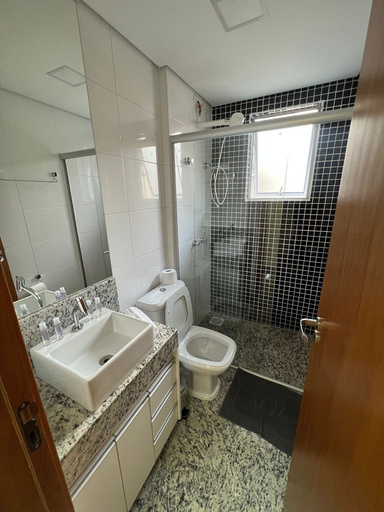 Bathroom, Lockings Savassi 12, Belo Horizonte