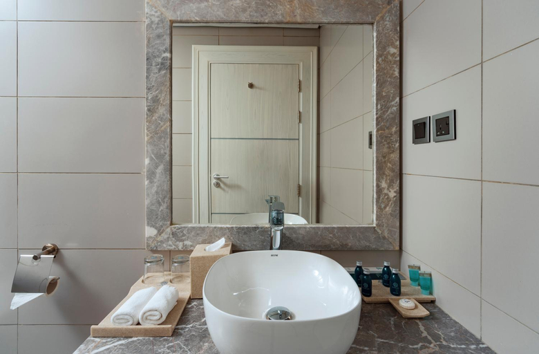Bathroom 5, GULANAR HOTEL