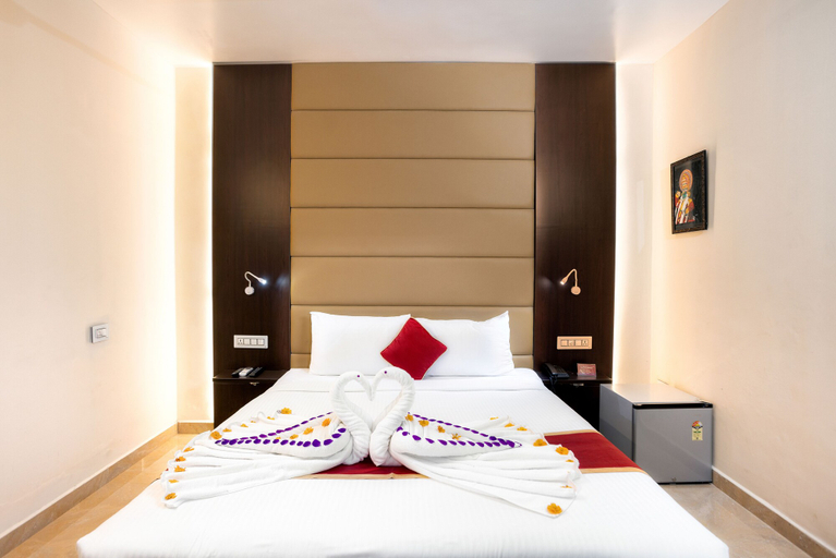 Bedroom 3, Star Emirates Luxury Resort and Spa, Munnar, Idukki