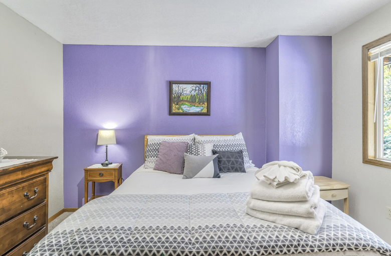 Bedroom 2, The Phone Booth, El Paso