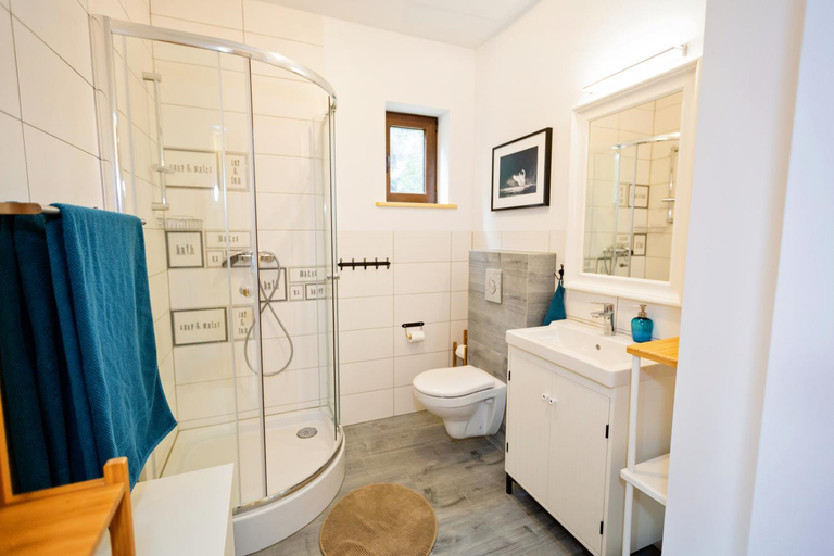 Bathroom 3, Winiec Family Houses, Ostróda