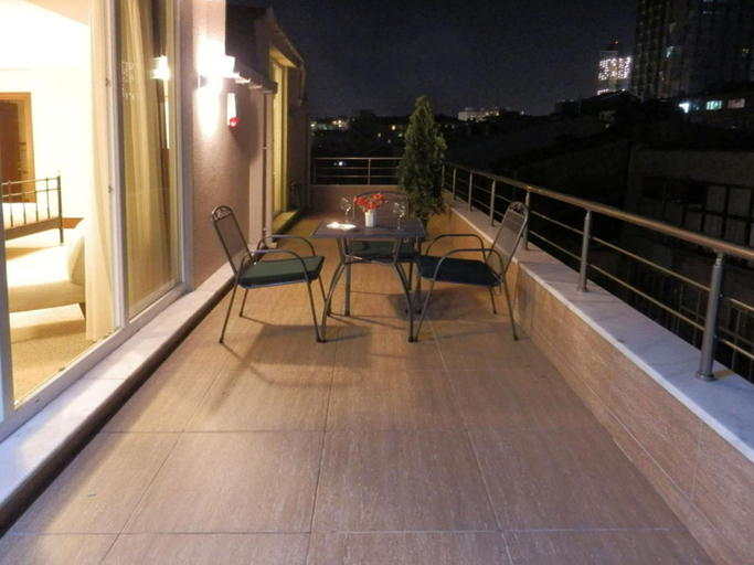 Others 3, 116 Residence, Şişli