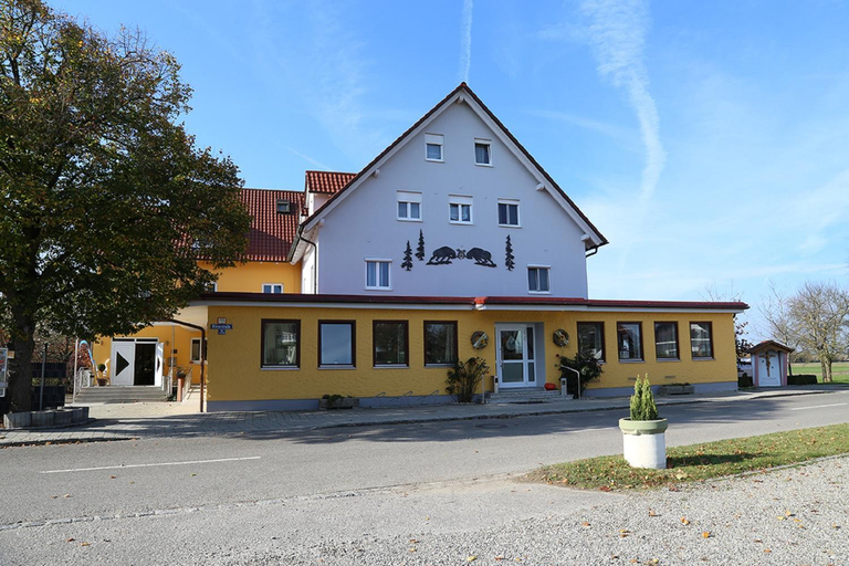 Exterior view 5, Zu Mullers Winkelhausen, Neuburg-Schrobenhausen