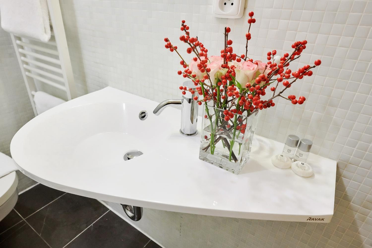 Bathroom 4, La Boutique, Praha 5