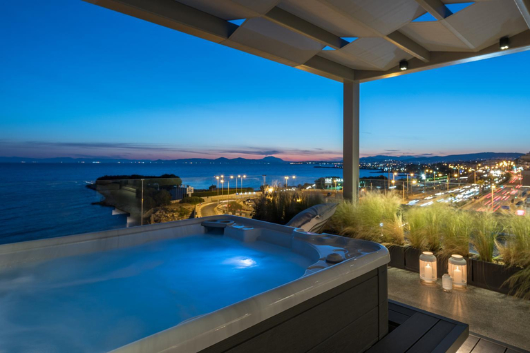 Sport & Beauty 2, Urban Suites, Attica