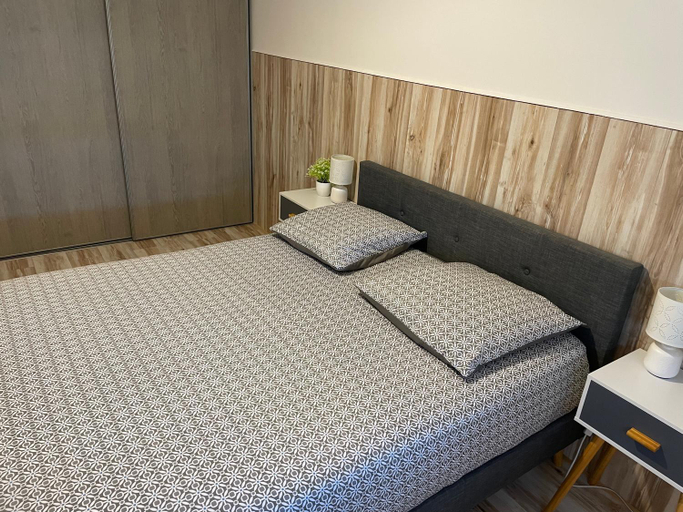 Bedroom 3, Maison entiere 4 lits 8 pl avec jacuzzi proche du safari de Peaugres, Drôme