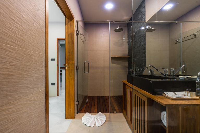 Bathroom 4, Zee Luxury Boutique Hotel, Ko Phangan