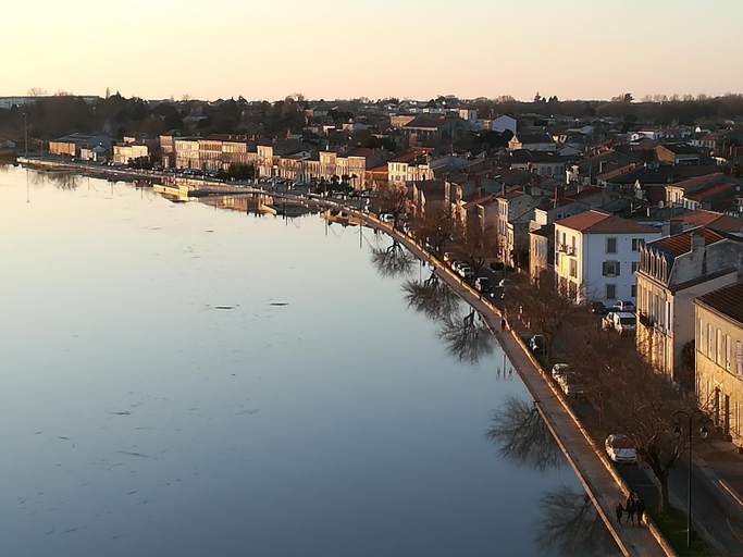 Others 3, La Cle du Puy, Charente-Maritime