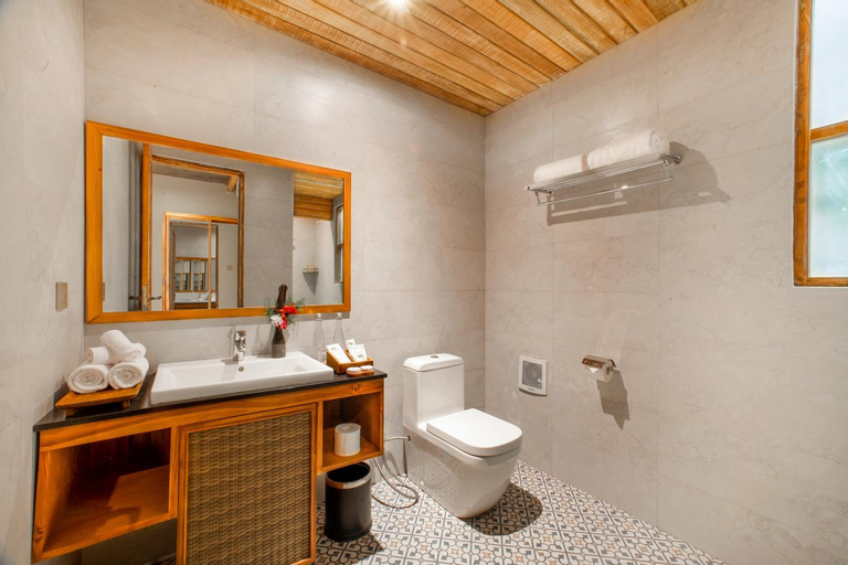 Bathroom 6