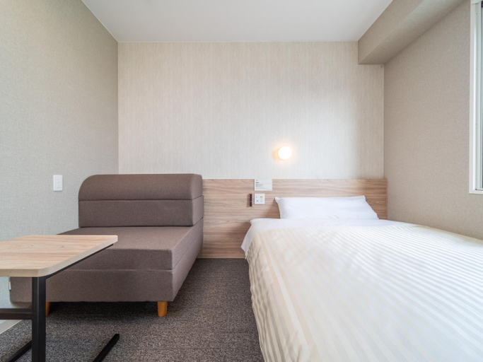 Bedroom 2, Super Hotel Iyo saijyo, Saijō