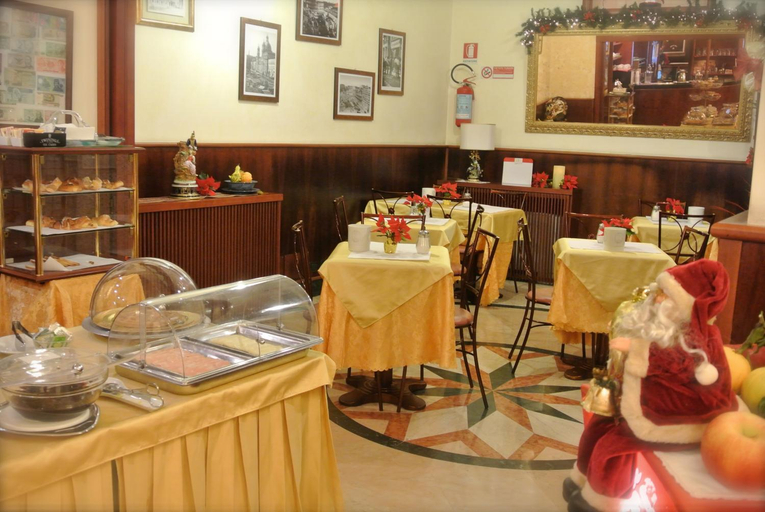 Food & Drinks 5, Hotel Assisi, Roma