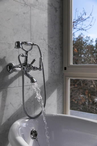 Bathroom 2, Vazisubani Estate, Gurjaani