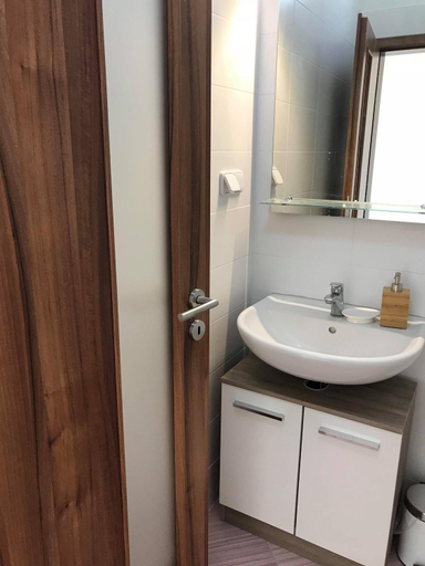 Bathroom 3, Fresh house, Praha 11