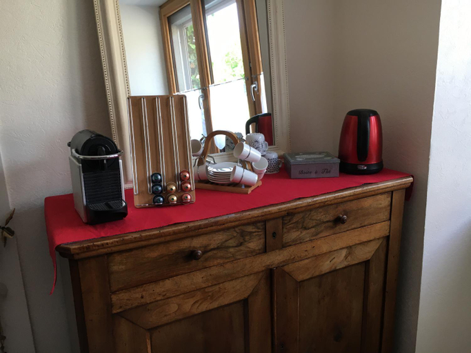 Others 2, les chambres de Marthe, Jura