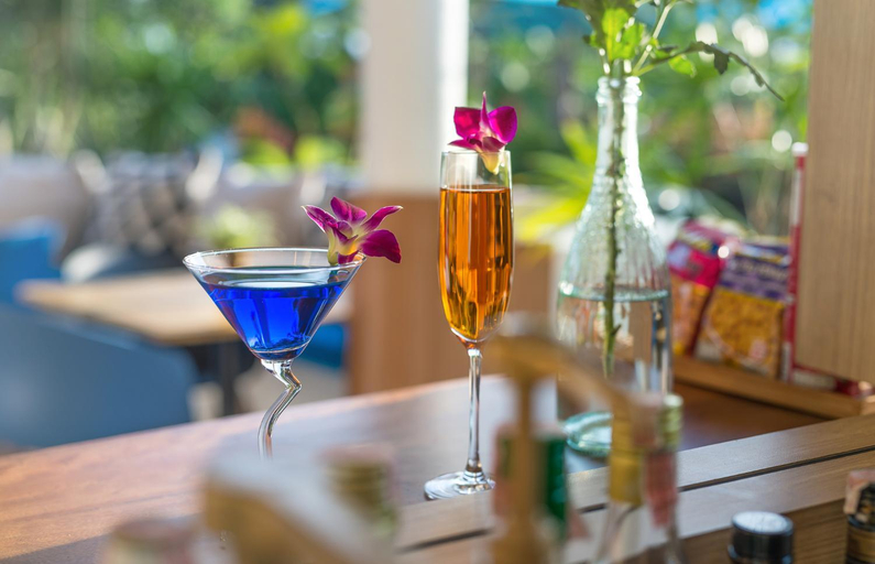 Food & Drinks 14