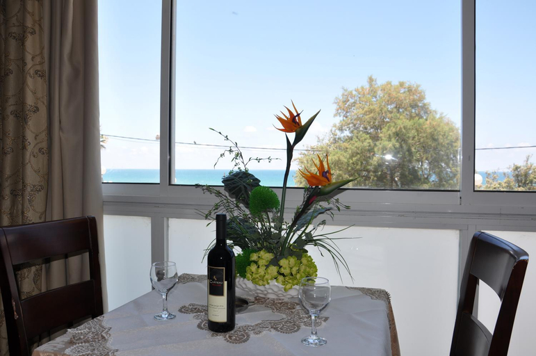 Others 5, Hotel Suites Bat Yam