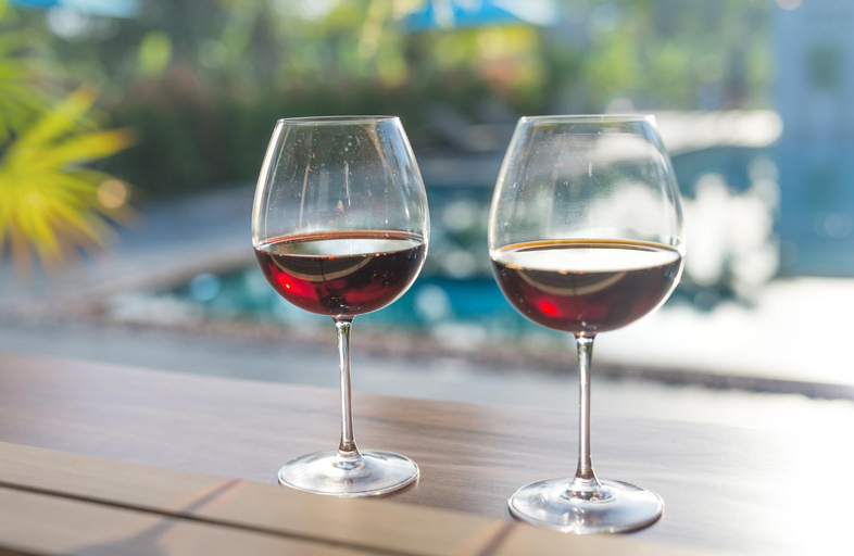 Food & Drinks 12