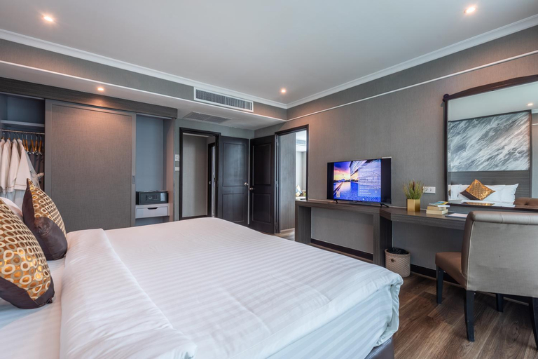 Bedroom 9