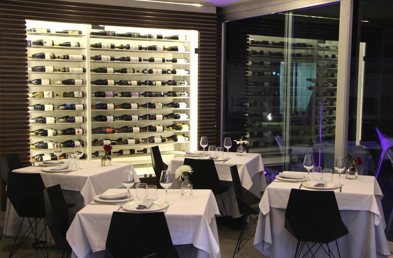 Food & Drinks 5, Seven Hotel & Wellness - Gay Men Only, Las Palmas