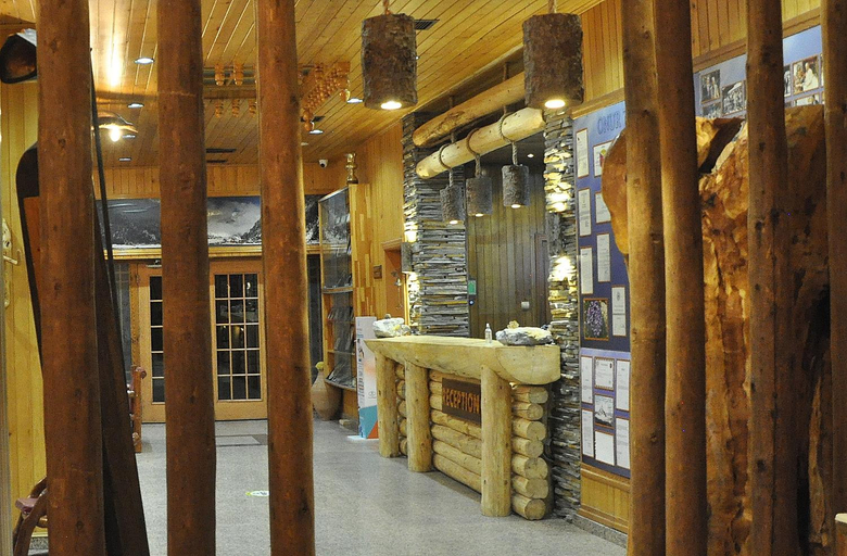 Public Area, Inan Kardesler Bungalow Motel, Çaykara