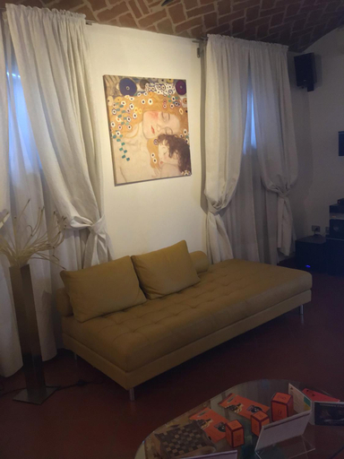 Bedroom 2, Villa Matildis, Modena