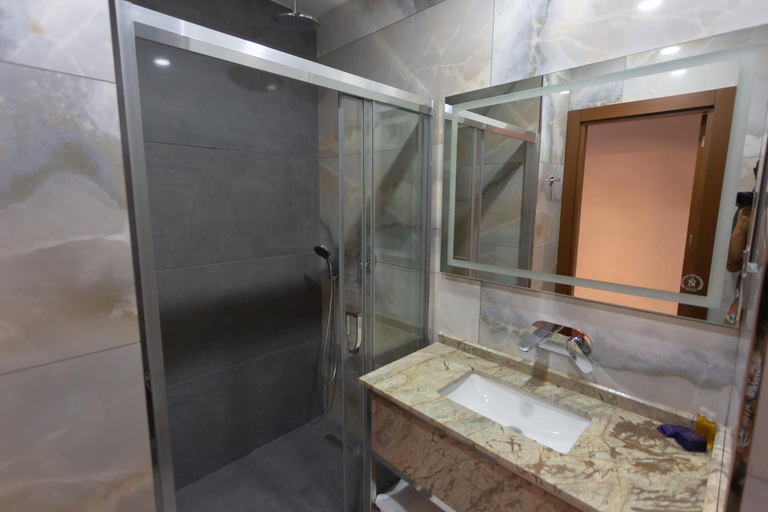 Bathroom 4, Kvariati - Guest House, Batumi