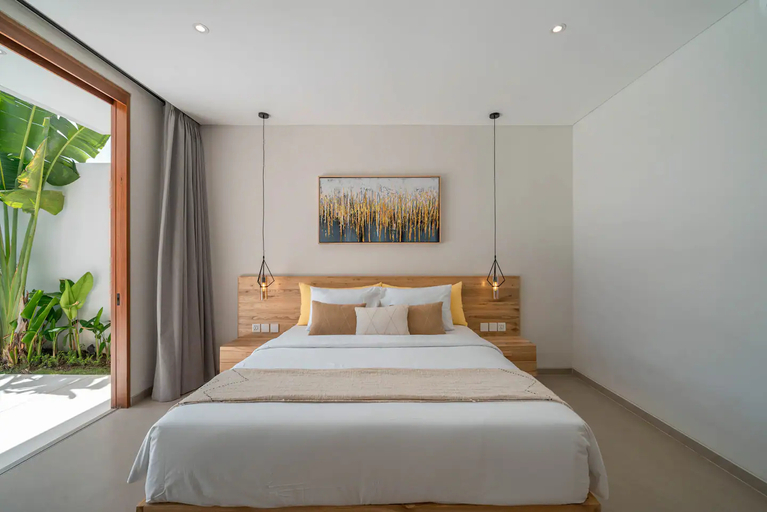 Bedroom 2, Villa LouLou: Brand New Tropical 3BR Villa Next to Canggu!, Badung