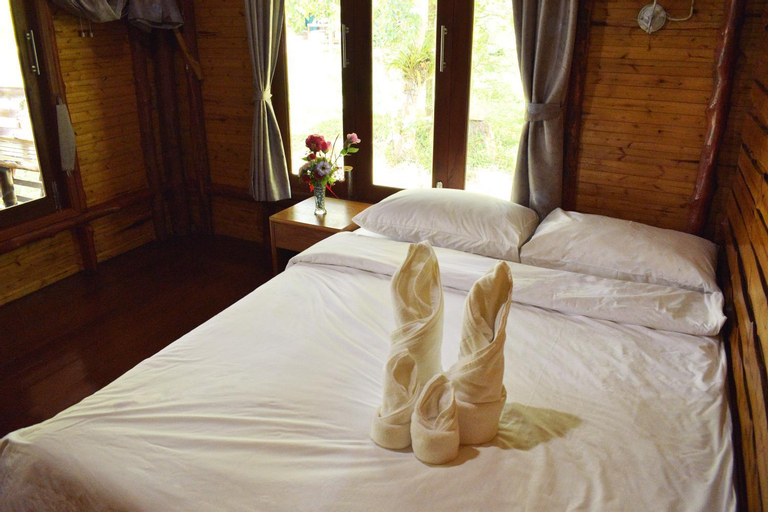 Bedroom 2, Pru Valley Thaley Tai Resort, Muang Chumphon