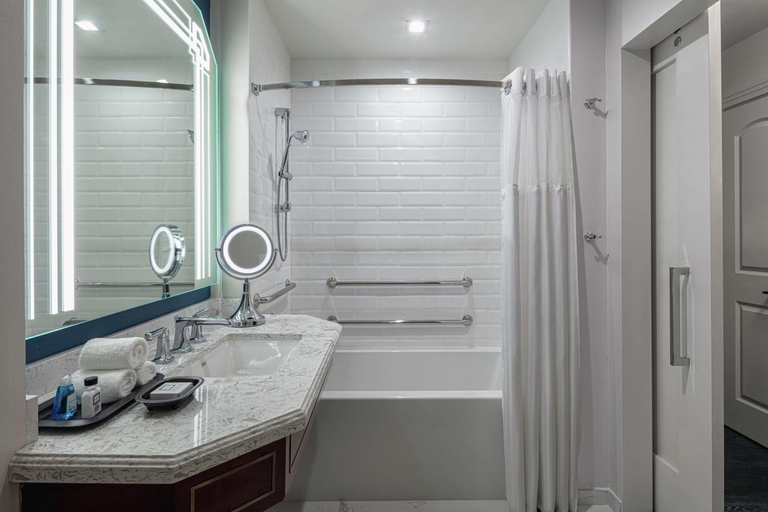 Bathroom 3, The Higgins Hotel New Orleans, Curio Collection by Hilton, Orleans