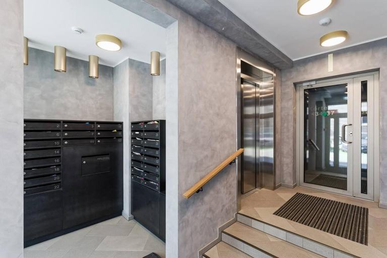 Others 4, Central apartments, Quiet with Free Parking and AC., Tallinn