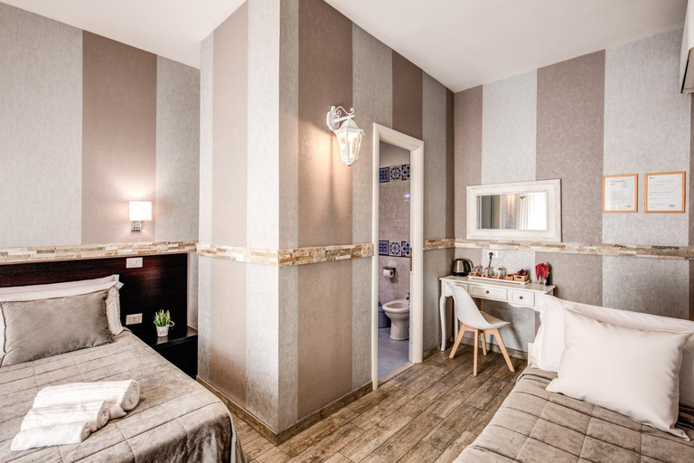 Bedroom 3, Santamaria Inn, Roma