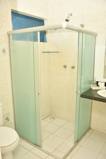 Bathroom 3, Troodon Park Hotel, Sousa