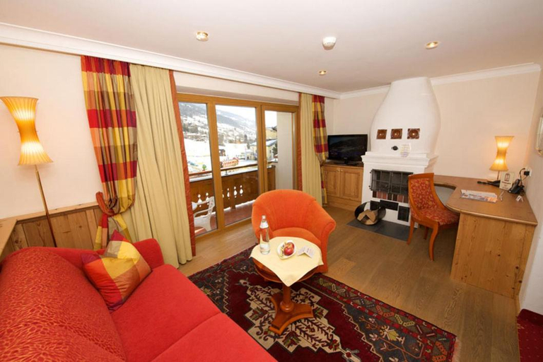 Bedroom 3, JUFA Alpenhotel Saalbach, Zell am See