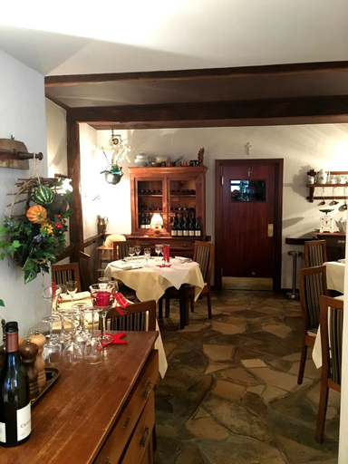 Food & Drinks 4, Hotel-Restaurant Zum Onkel Jonathan, Liège