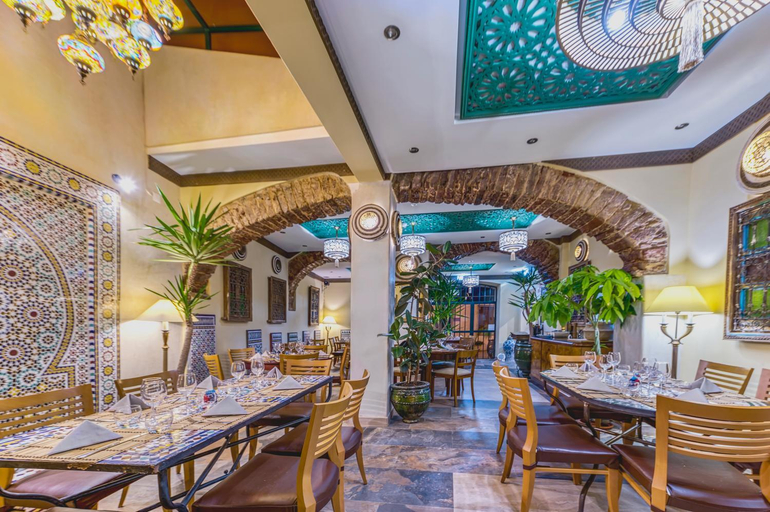 Food & Drinks, Mosaiko 5 Suites, Silves