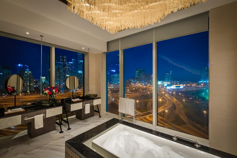 Bathroom 5, Taj Jumeirah Lakes Towers, Dubai, Dubai